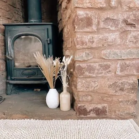 Pump Cottage - Cosy Herefordshire Cottage Buitenkant foto