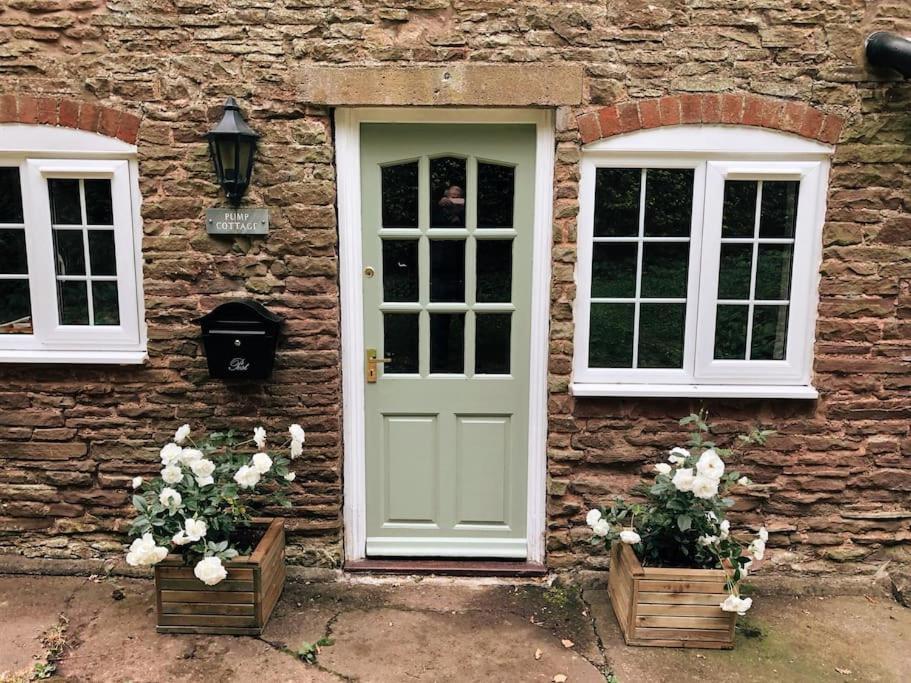 Pump - Cosy Herefordshire * Hereford
